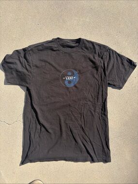 Vintage Vans Black Short Sleeve Tee with Yin Yang Logo and big snake on Back